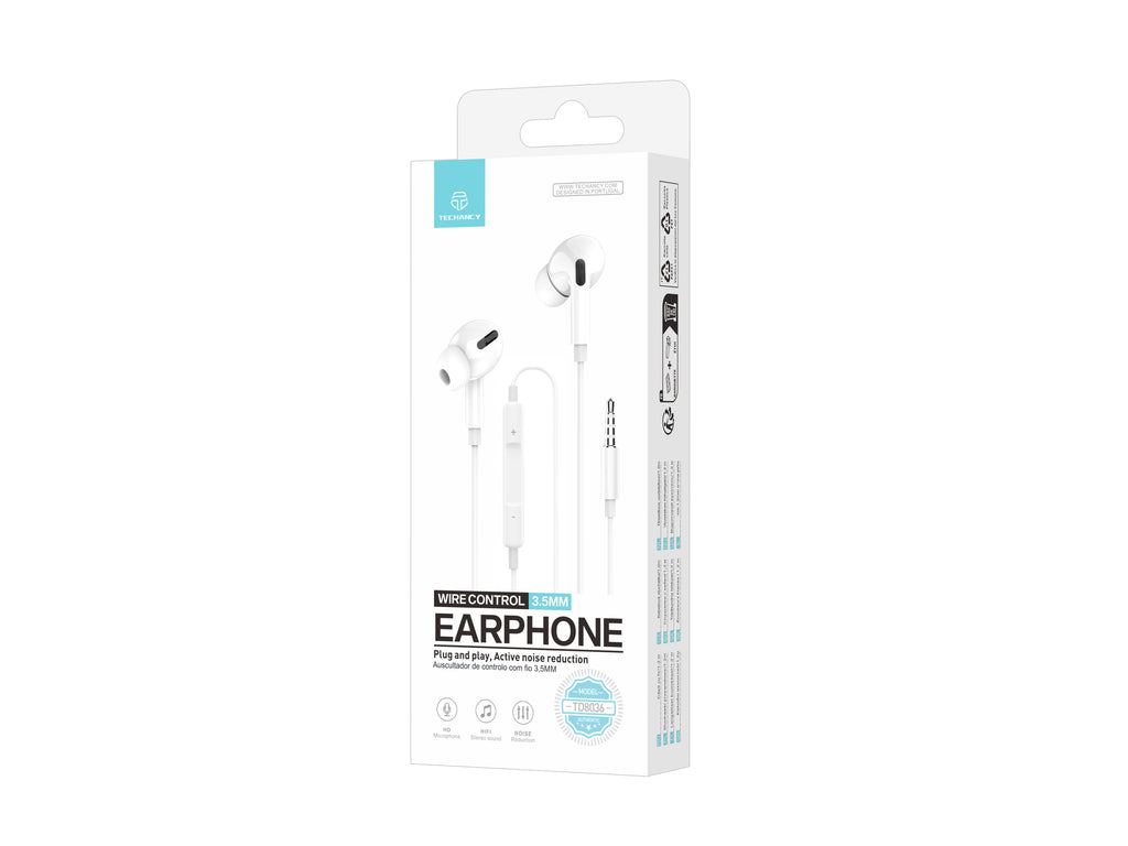 White Techancy TD8036 wired 3.5 mm earphones with microphone